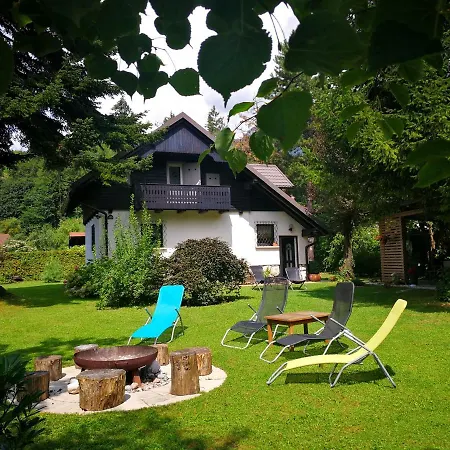 River House Hrib Ferienhaus *